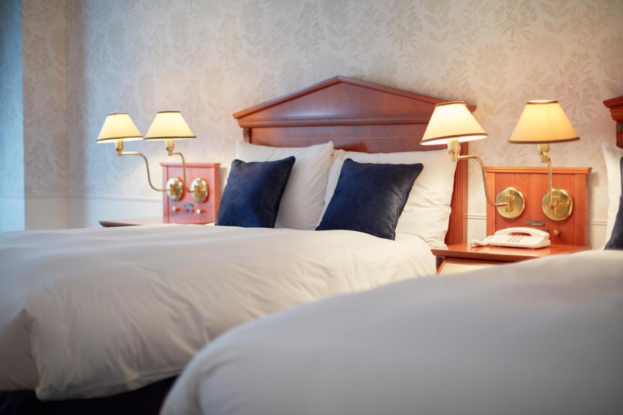 סאסבו Hotel Amsterdam Huis Ten Bosch מראה חיצוני תמונה