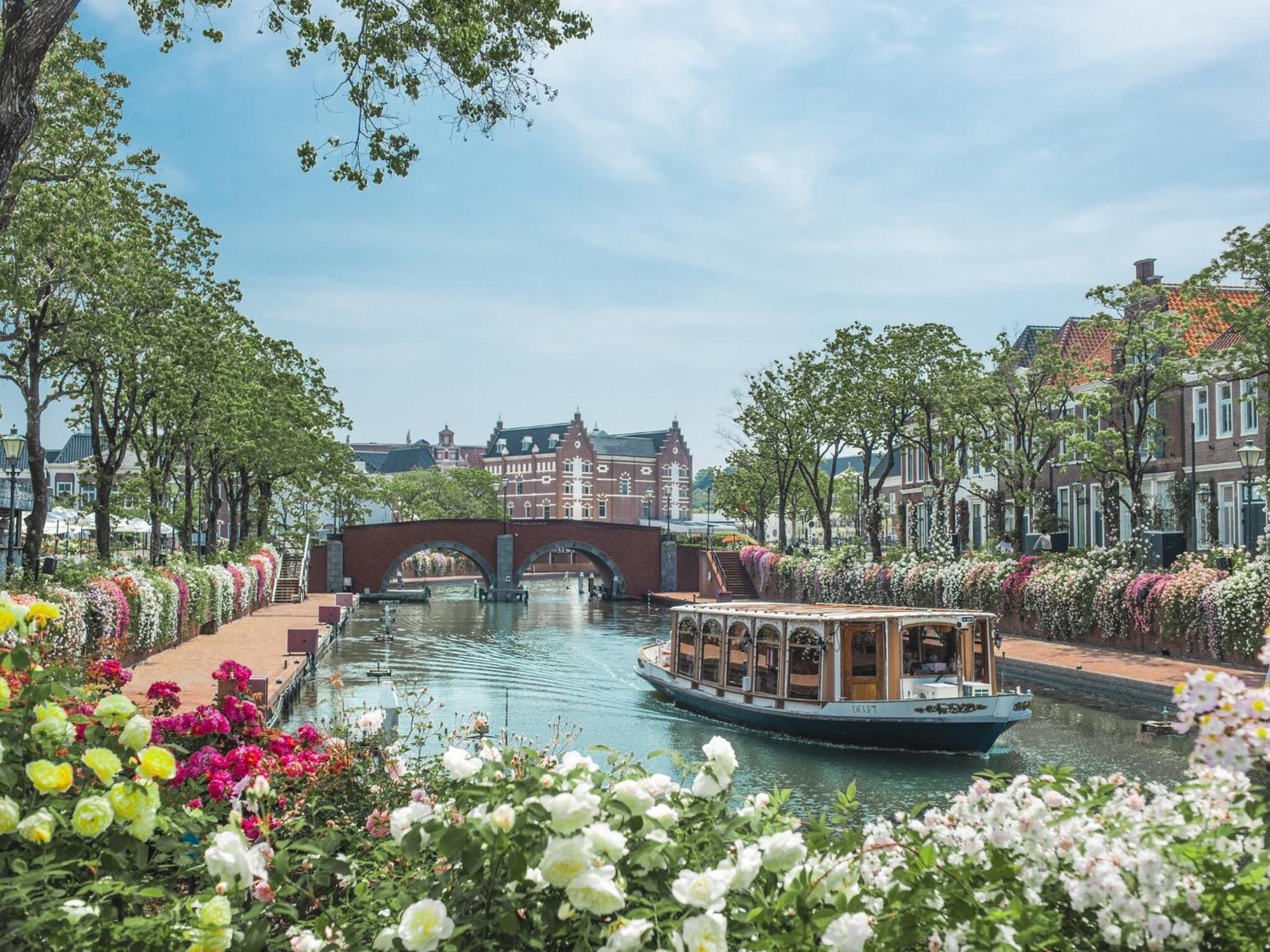 סאסבו Hotel Amsterdam Huis Ten Bosch מראה חיצוני תמונה