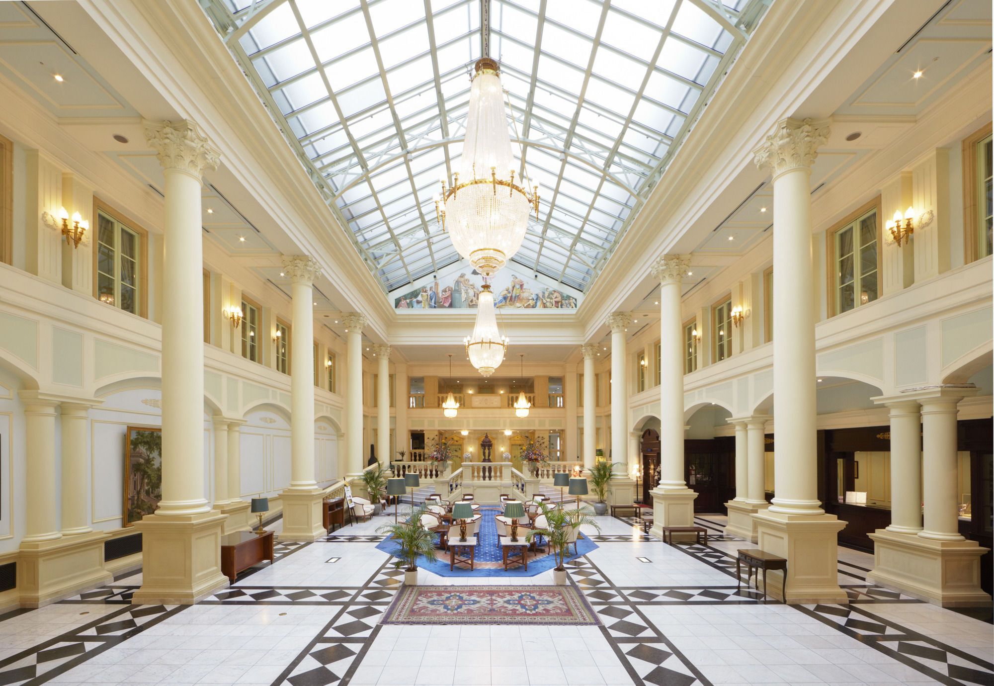 סאסבו Hotel Amsterdam Huis Ten Bosch מראה חיצוני תמונה